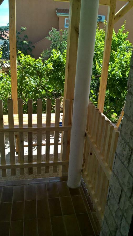 Apartman Pave & Ilija Jr Lopar Ngoại thất bức ảnh