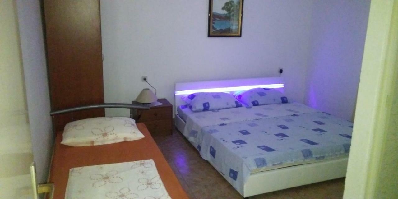 Apartman Pave & Ilija Jr Lopar Ngoại thất bức ảnh